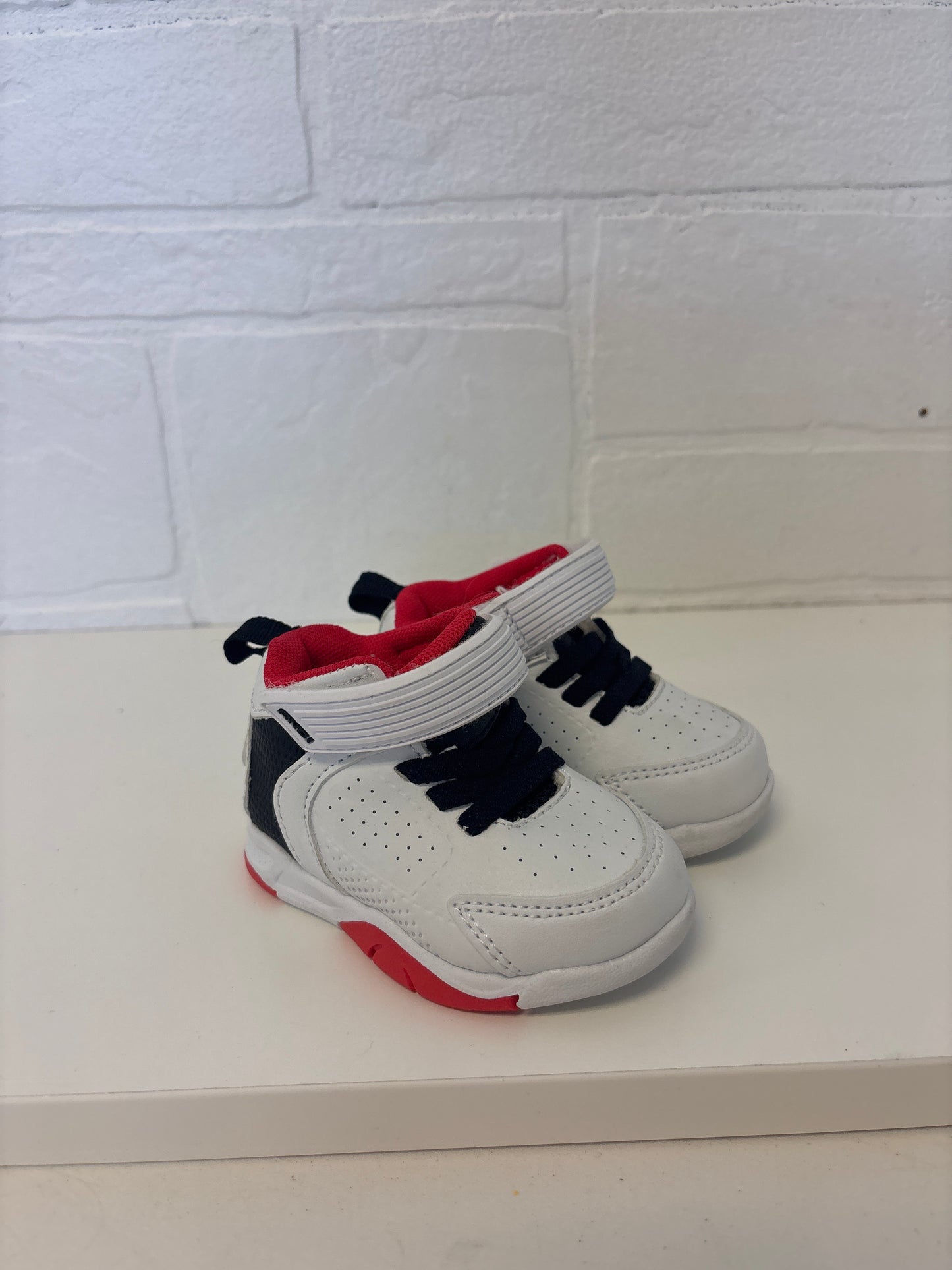 Size 2 Infant And 1 Shoes