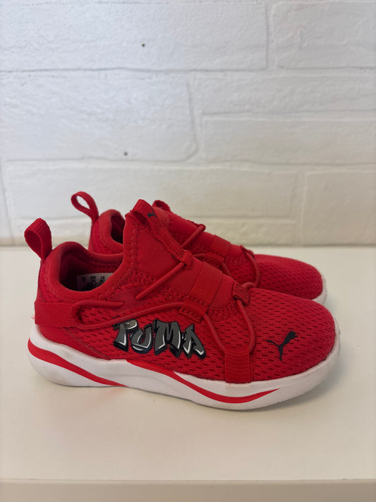 Size 8 Red Pumas