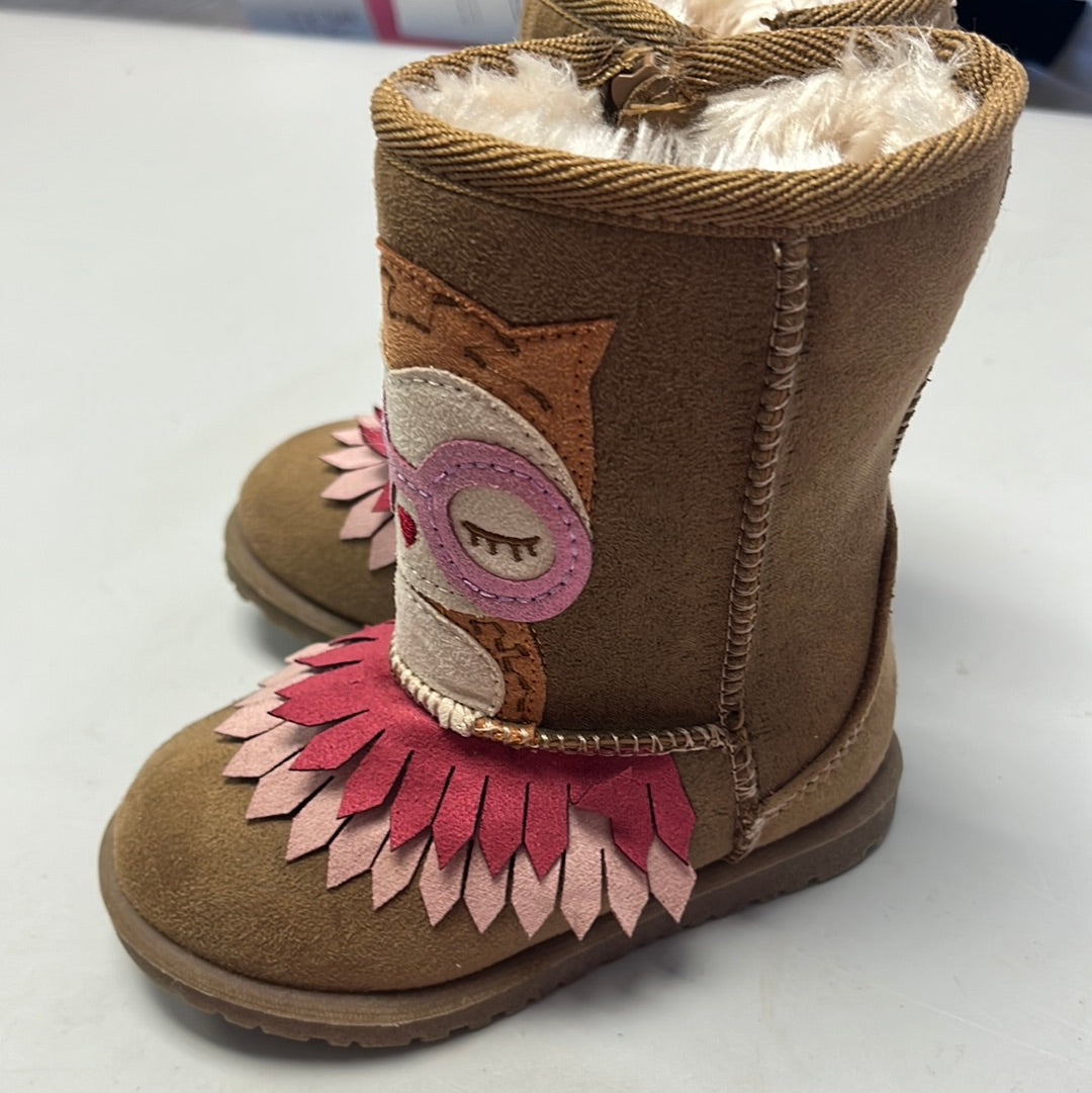 Size 6 Owl Boots
