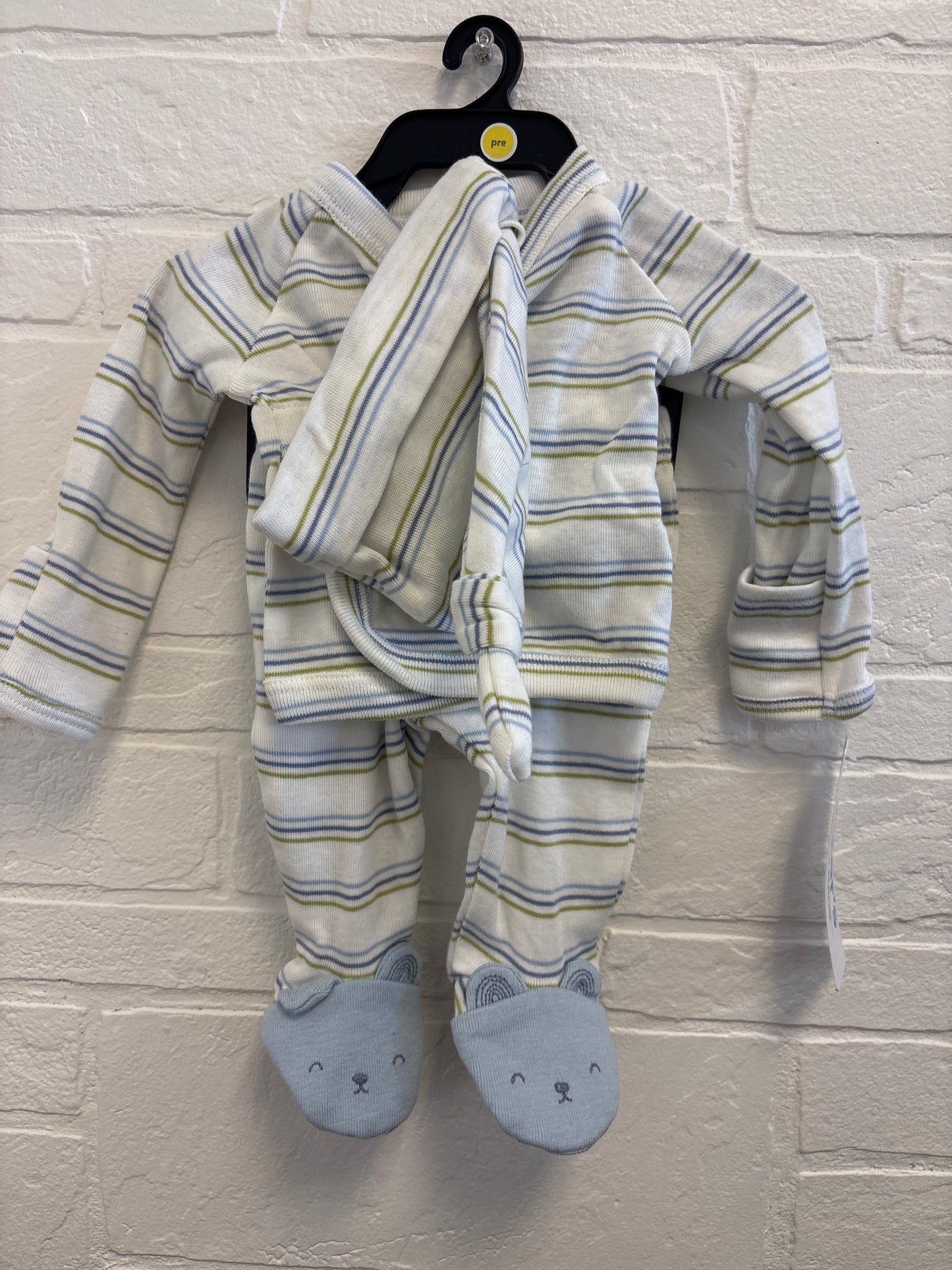 Preemie New Outfit