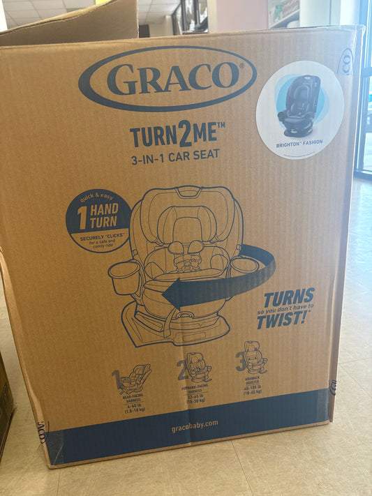 New Graco Brighton Turn to Me Car Seat