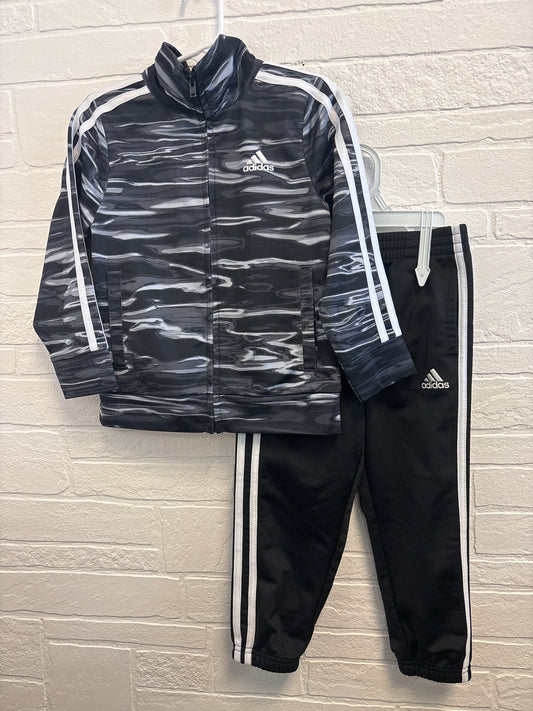3T Black Adidas Outfit