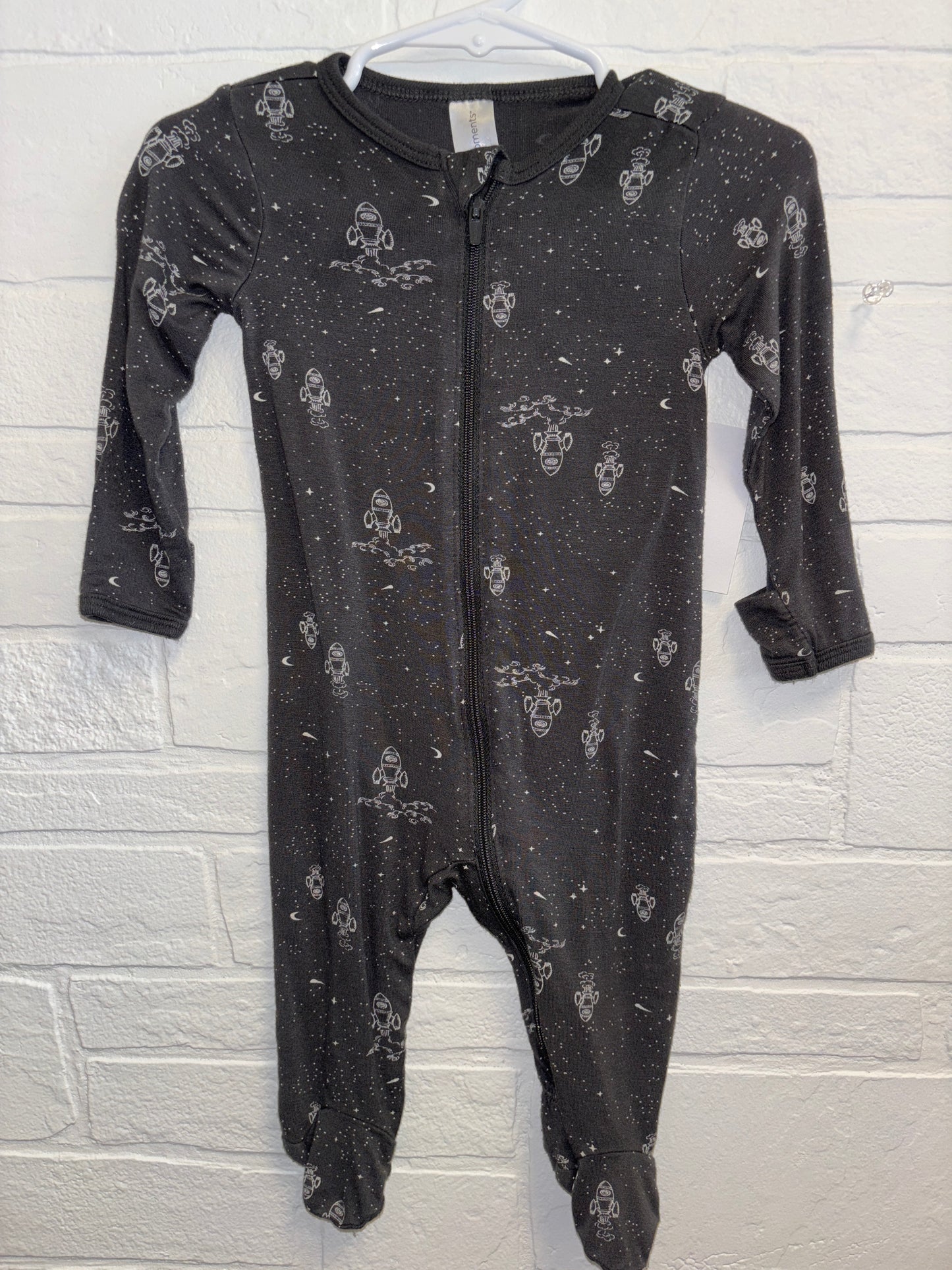 0-3m Dark Gray Space Sleeper