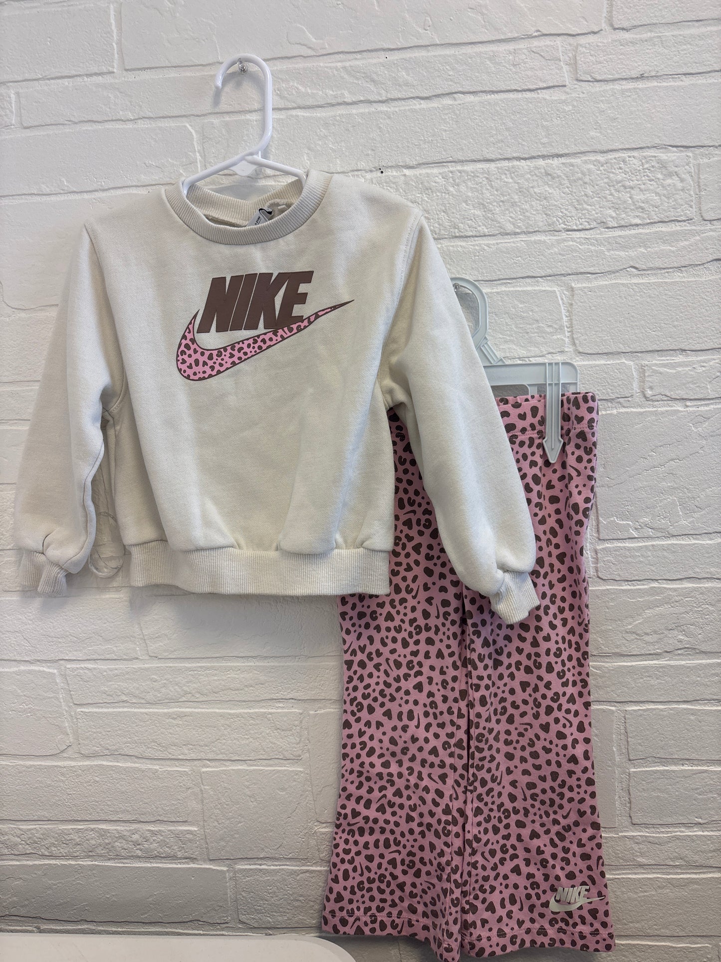 3T Nike Pink Leopard Outfit