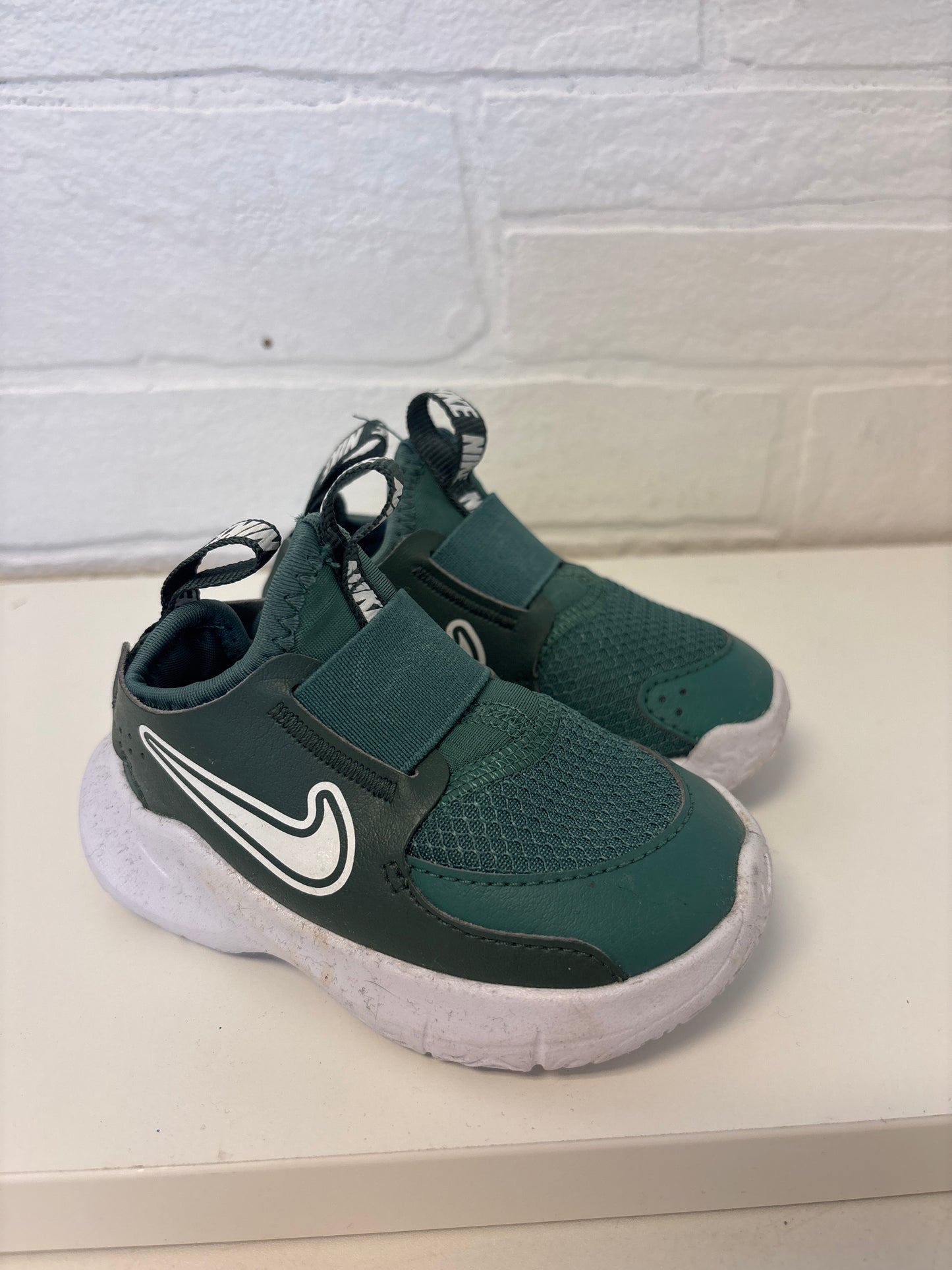 Size 5 Toddler Green Nike Shoes