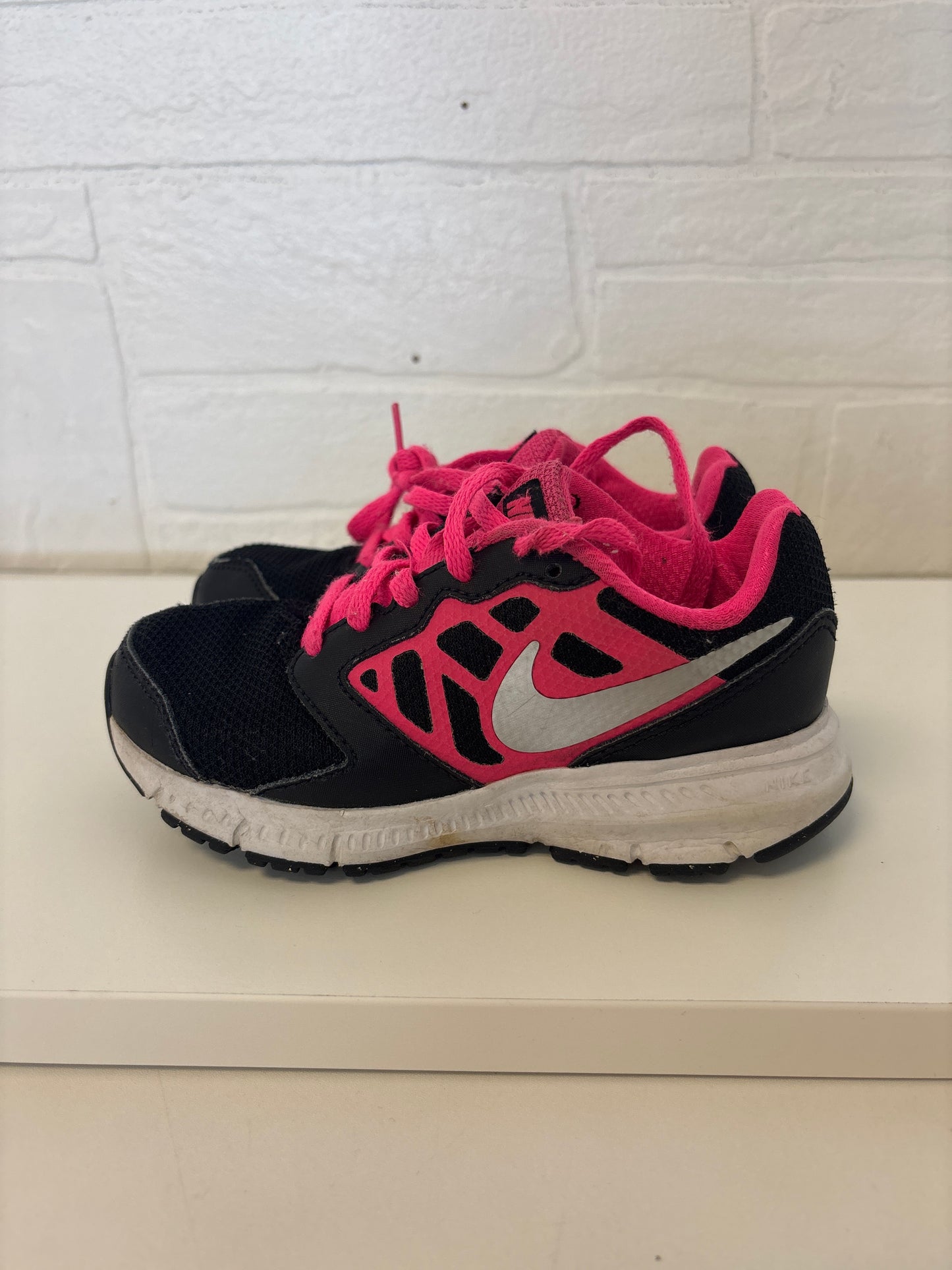 Size 10.5 Pink Black Nikes