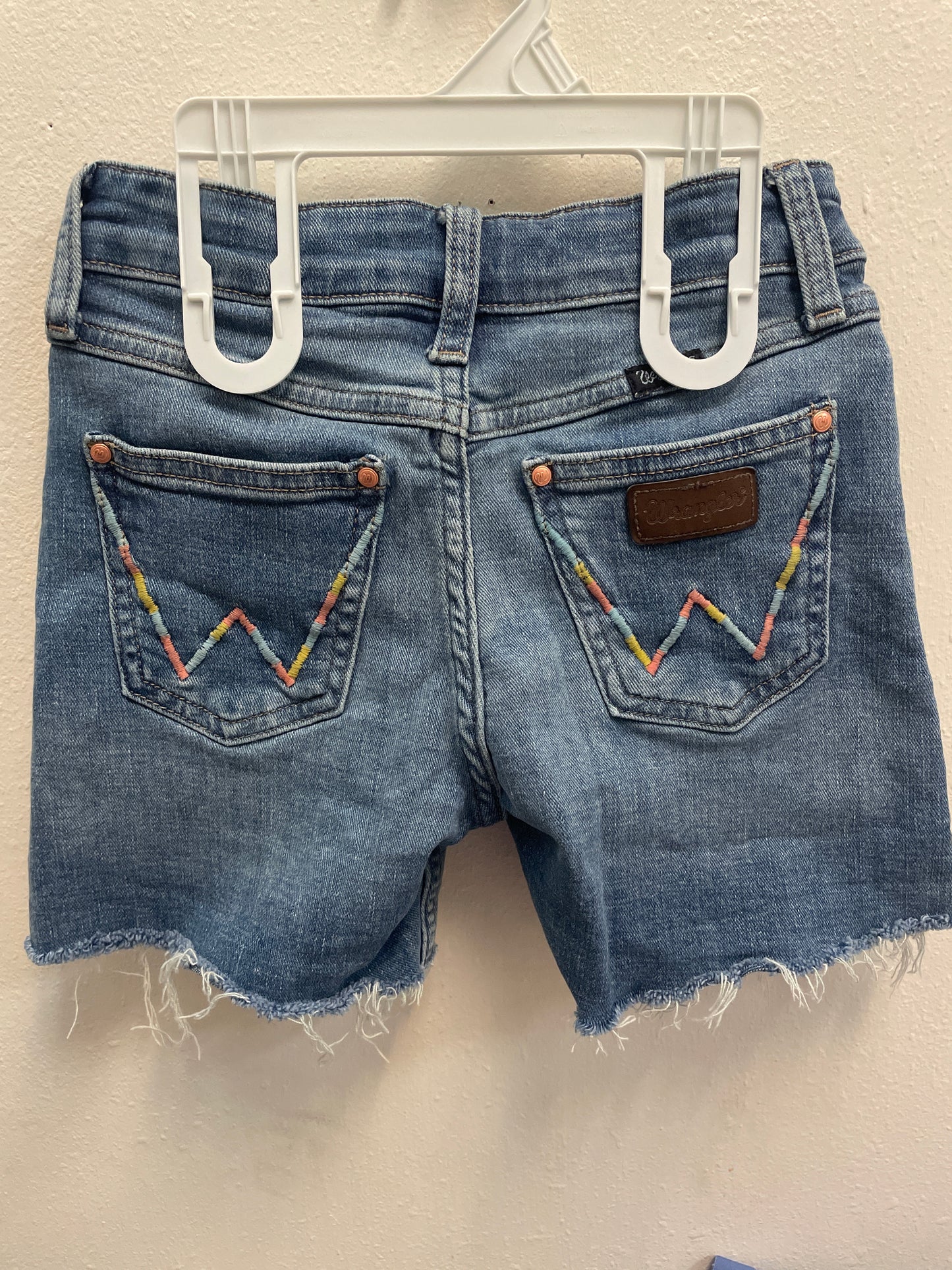 8 Wrangler Cut Off Jean Short