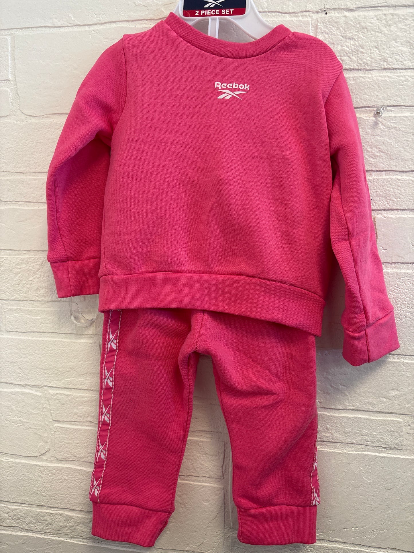 12m New Reebok Outfit