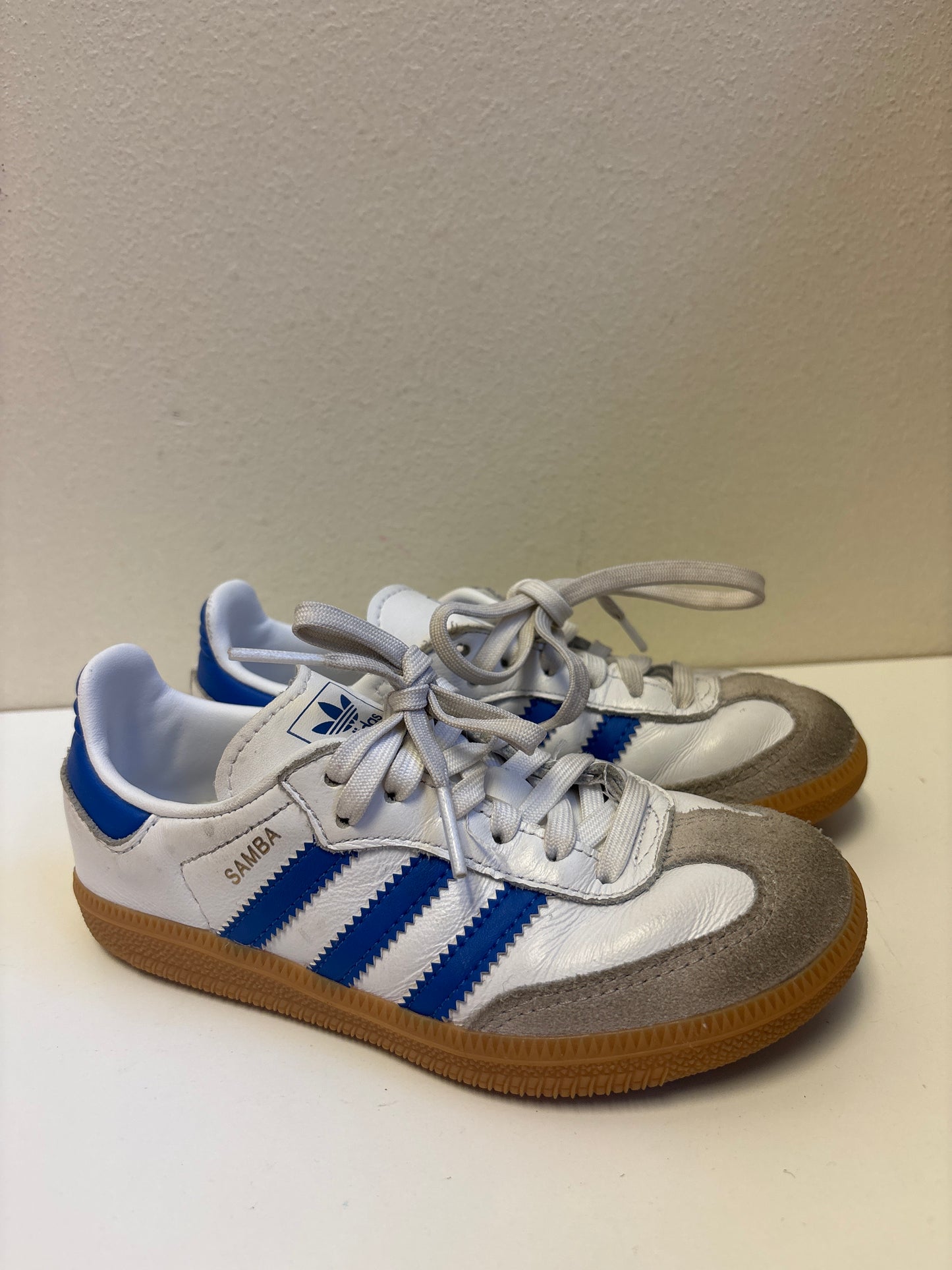 Size 11 Adidas Samba Shoes