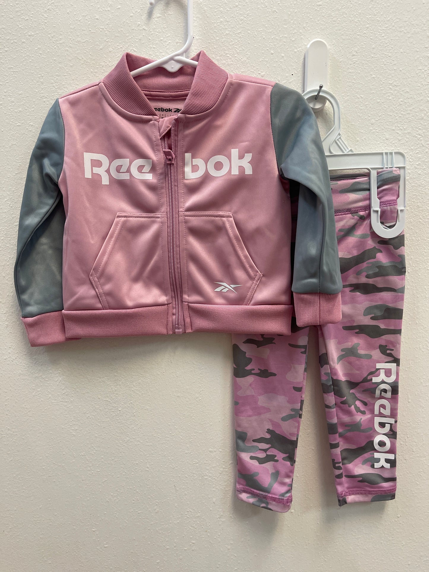 12m Reebok Pink Camo Track Set