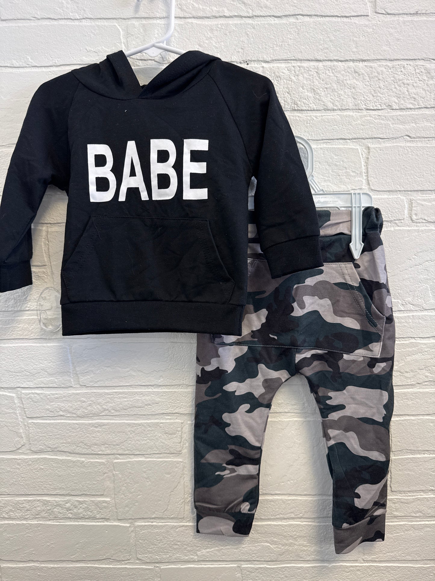 18/24m NEW BABE Hoodie+Camo Joggers Set