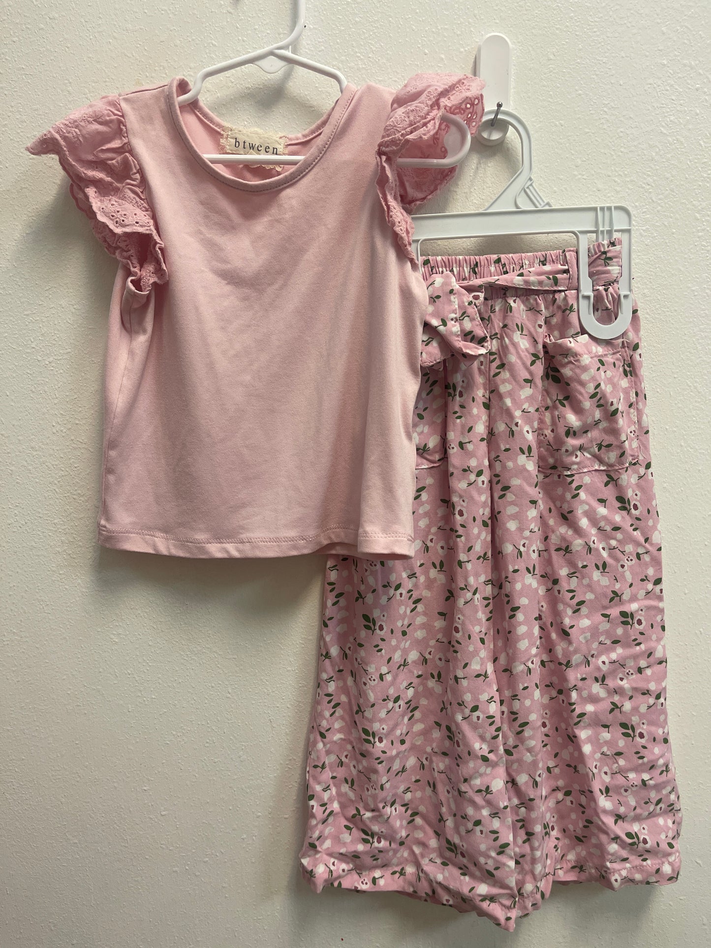 4t btween Pink Floral Set