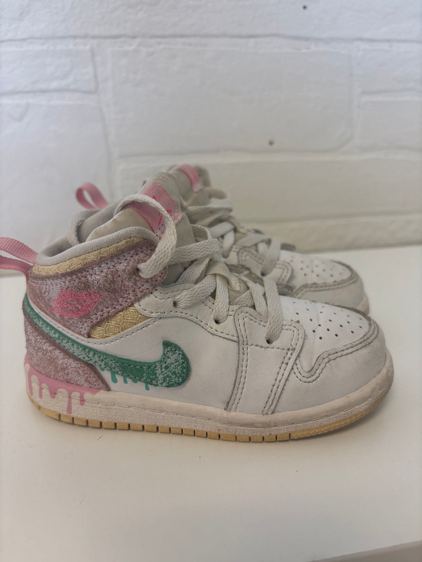 Size 8 Toddler Pink Green Nikes