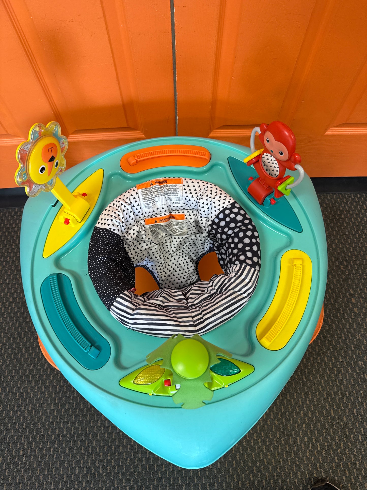 Infantino Sit & Spin Exersaucer
