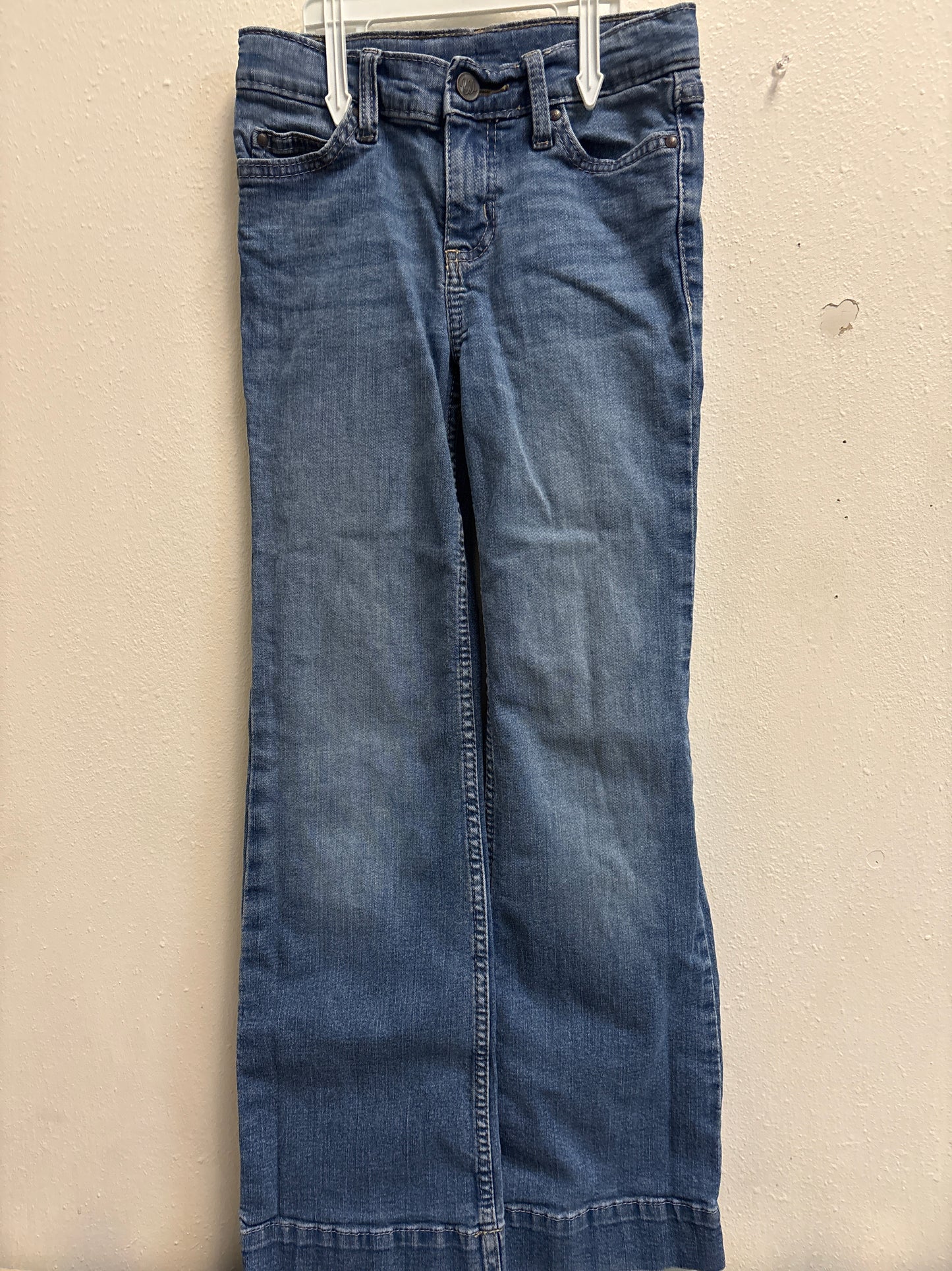 10 Slim Wrangler Wide Leg Jean