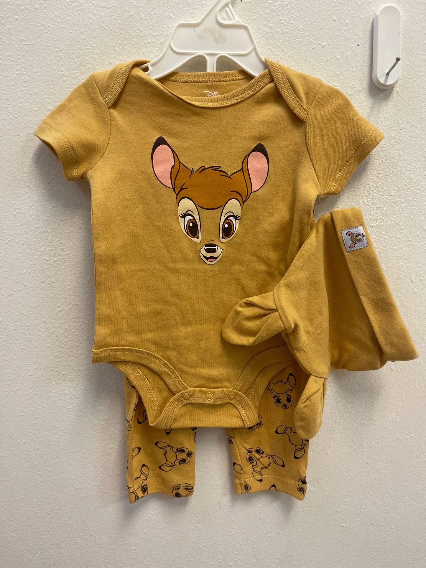 6/9m NEW Bambi Set