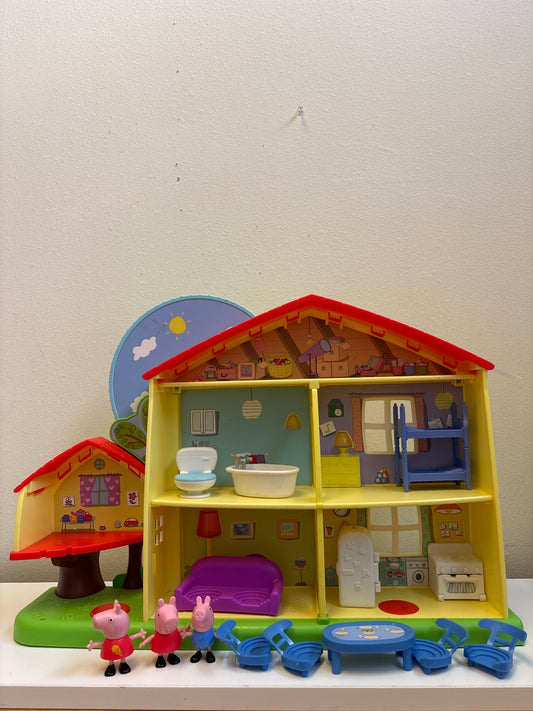 Peppa Pig House