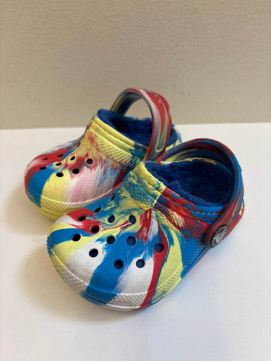 Size 4 Toddler Fur Lined Crocs