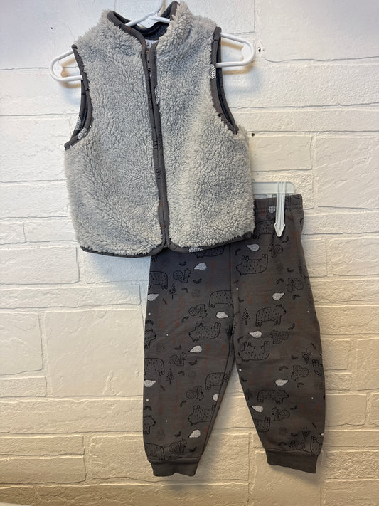 24m Mini Hop Gray Sherpa Vest Set