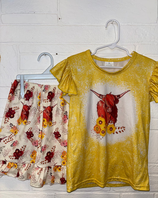 2XL(6-7) Yellow Highland Cow/Floral Short Set