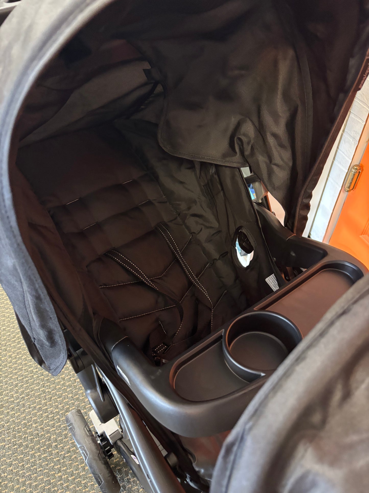 Like New Baby Trend Sit N' Stand Double 2.0 Stroller
