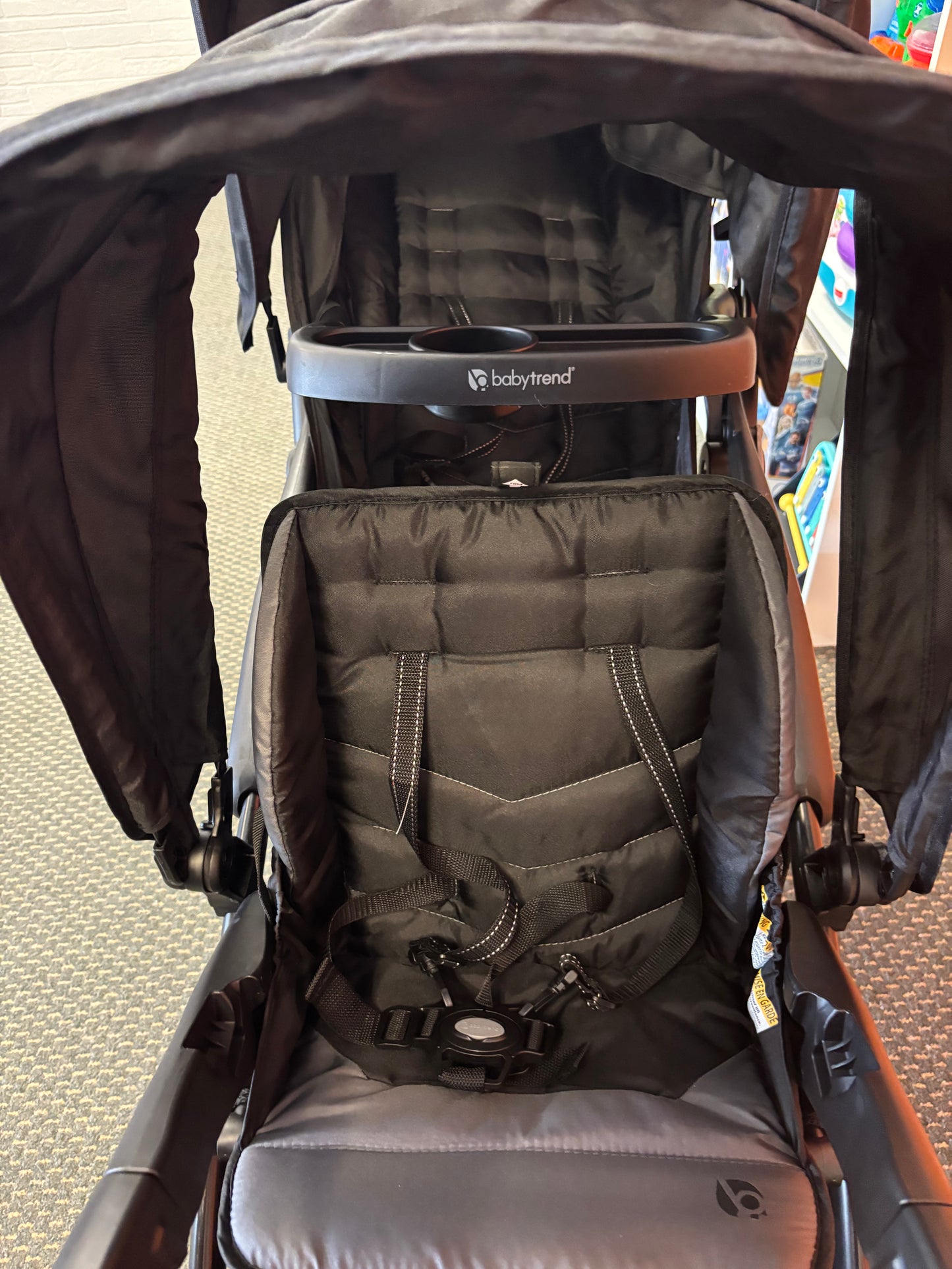 Like New Baby Trend Sit N' Stand Double 2.0 Stroller